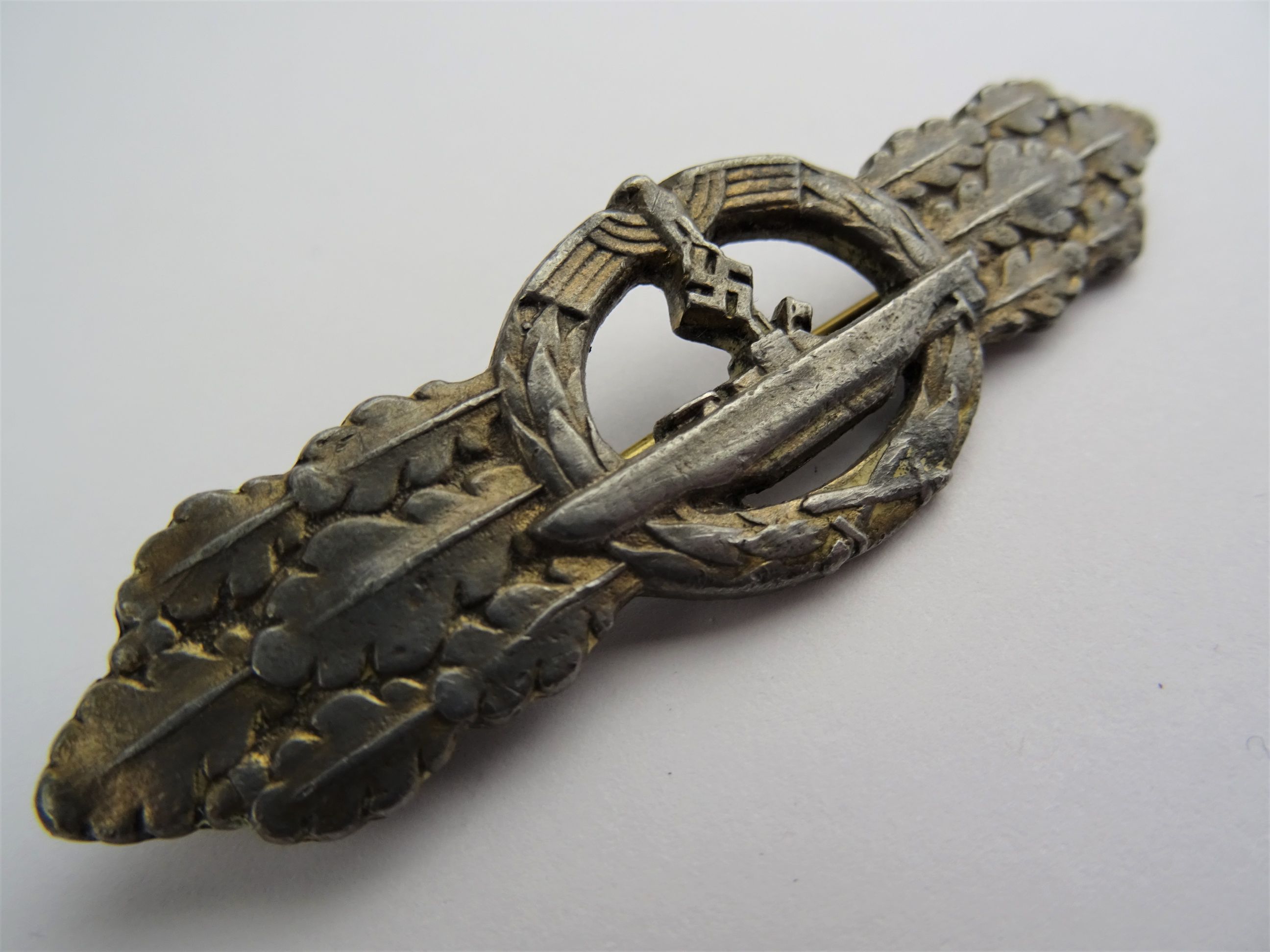 Sweetheart Brooches, Badges & Insignia: GERMAN THIRD REICH U-BOAT CLASP